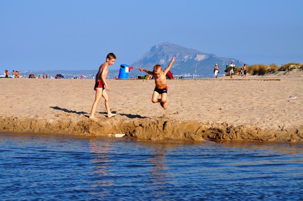 Family Beach Agua Marina Олива Екстериор снимка